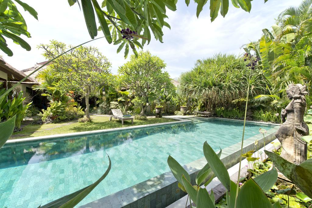 Bali Villa Aja スミニャック エクステリア 写真