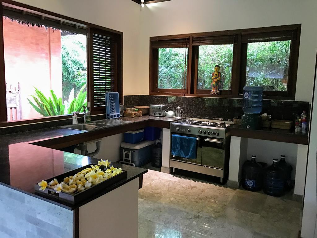 Bali Villa Aja スミニャック エクステリア 写真